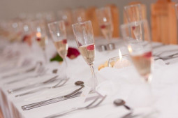 Svatební tabule pro 60 hostů - září 2012