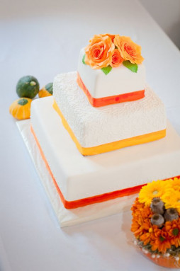 Svatební dort (allstarfoto.com)