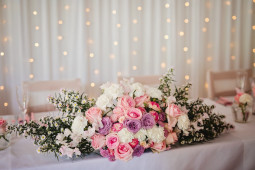Svatební kytice na stůl
